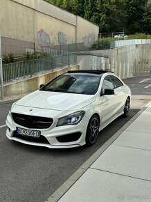 Mercedes Benz CLA 220AMG - 7