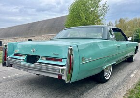 1976 Cadillac Deville - 7