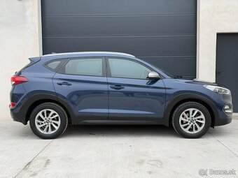 HYUNDAI TUCSON 1.6 T-GDI SHADOW A/T 130kW 4x4 / 1.MAJITEĽ - 7