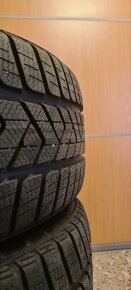 Pirelli Sottozero 3 255/40 R19 rok 24/22 - 7