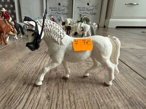 Kone schleich - 7