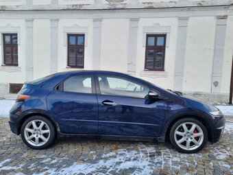 Honda Civic 2.2i-CDTi - 7