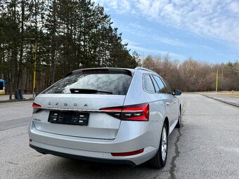 ŠKODA SUPERB COMBI 2.0TDI DSG FACELIFT MATRIX BOHATÁ VÝBAVA - 7