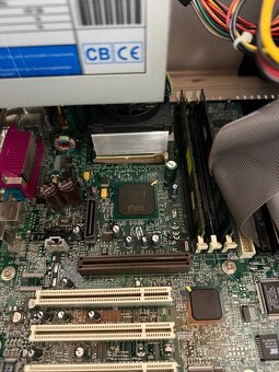 Retro Vintage Intel Celeron 633MHz TOP STAV - 7