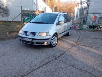 Volkswagen Sharan 4x4 7miestne - 7