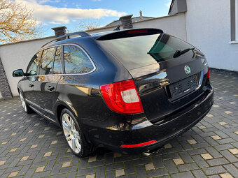 Škoda Superb Combi 3.6 FSI V6 4x4 Elegance DSG F1 260PS - 7