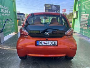 Toyota Aygo 2012 1.0 na predaj - 7