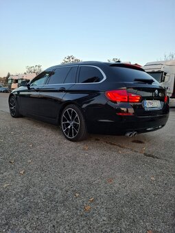 BMW 525 F11 2011 - 7