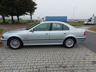 Bmw e39 523i 122500km,bez korozie - 7