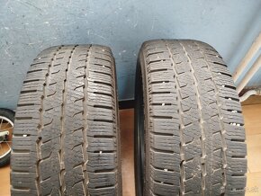 Dve zimné pneumatiky 215/60 R17 Maxis - 7