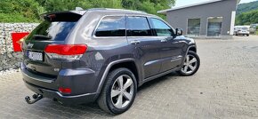 Jeep Grand Cherokee - 7