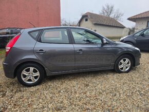 Hyundai i30 1.4i CVVT Facelift 2011 110 000km 1. Majiteľ - 7