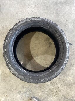 BRIDGESTONE 215/50 R19 - 7