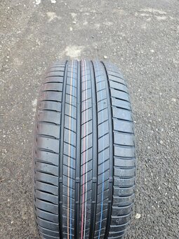 Letní pneu Bridgestone 245/40 R19 - 7