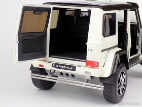 MERCEDES BENZ G CLASS G500 4×4² 2015 – 1:18 ALMOST REAL - 7