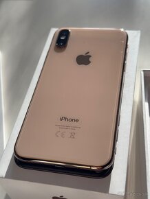 iPhone Xs, Gold, 64GB - 7