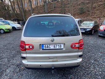 Volkswagen Sharan 1.9TDI 85kW klima tažné nez.top. 2007 - 7