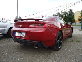 Chevrolet Camaro Coupe 6.2L - 7