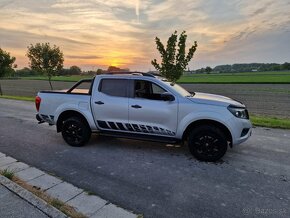 Nissan Navara DoubleCab dCi 190 Tekna A/T, 4x4, SK Vozidlo - 7