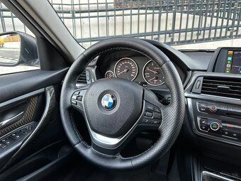 BMW rad 3 316d Luxury A/T 2012 - 178t km, strešné okno - 7