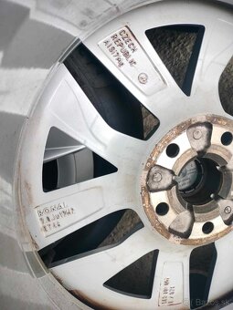 4ks alu disky orig. Škoda 5x112 R17 pneu 6mm 205/55 r17 - 7