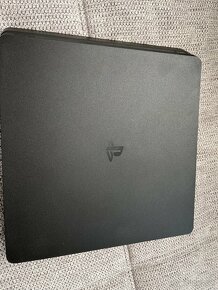 Playstation 4 Slim - 7