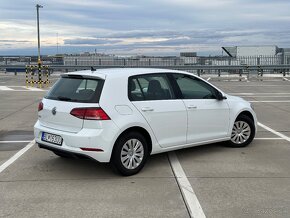 VW Golf 2019 SK auto, 1.majitel  48tis km, 63kW 1.0 TSI - 7