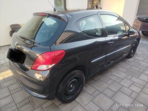 Peugeot 207 - 7