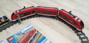 LEGO VLAK 7938 PASSENGER TRAIN - 7