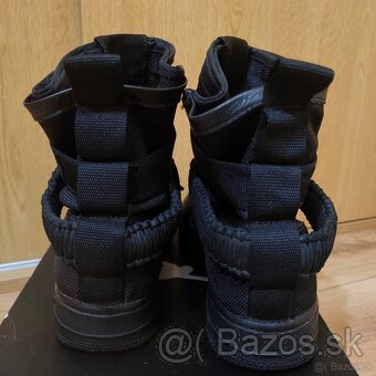 Nike SF Air Force 1 High Triple Black 36,5 - 7