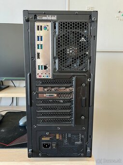 Predam Herný PC R5 3600, 16 GB DDR4, GTX 1080 Ti, SSD, HDD - 7