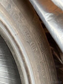 letné pneu 215/55 r17 - 7