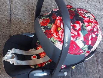 Autosedacka Cybex Cloud Z I-size Spring Blossom Dark s bazou - 7