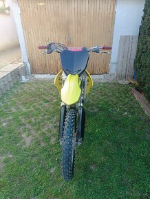 Suzuki rmz 250 - 7