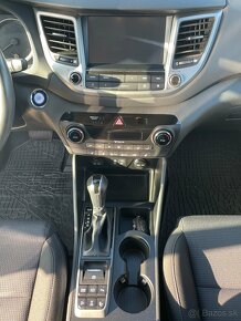 Hyundai Tucson Premium 2.0 CRDI diesel - 7