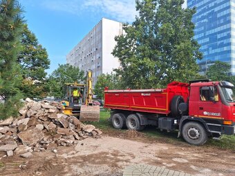 Predám Tatru T815,6x6 trojstranný sklápač - 7