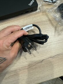 Lenovo ThinkPad Universal USB-C Dock - 7