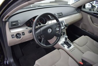 Volkswagen Passat 2,0 TDi,DSG,Xenony,PARROT,šíbr - 7