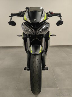 Triumph Street Triple RS - 7