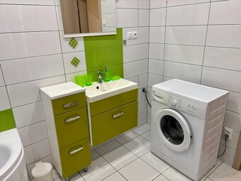 ❇️ UBYTOVANIE LEVICE CENTRUM MESTA APARTMÁN S TERASOU/DVOROM - 7