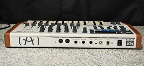 Arturia Keylab 25 Midi Controller Keyboard Mixér Synthesizer - 7