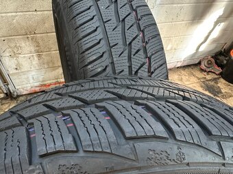 215/60R17 zimne - 7