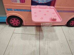 Barbie karavan - 7