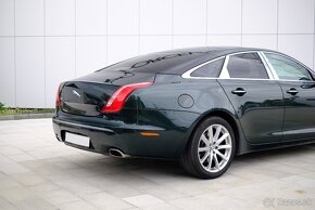 Jaguar XJ 3.0D//FULL VYBAVA - 7