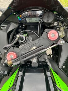 Kawasaki Ninja zx10R - 7