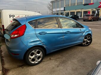 Ford Fiesta - 7