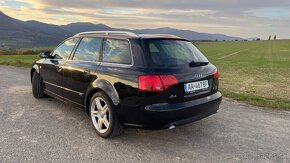 Audi A4 2,0 TDi Quattro S-LINE - 7