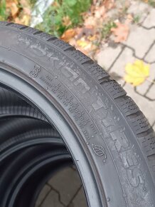 Zimné pneu Nokian 225/45 R17 DOT4921 - 7