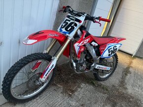 HONDA CRF 250 R - 7