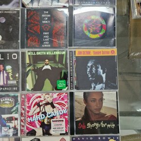 CD-čka...DEEP PURPLE,IRON MAIDEN,ROBERT PLANT,LED ZEPPELIN.. - 7